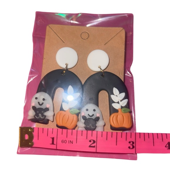 Clay Halloween Black and White Ghost Earrings - Picture 4 of 5